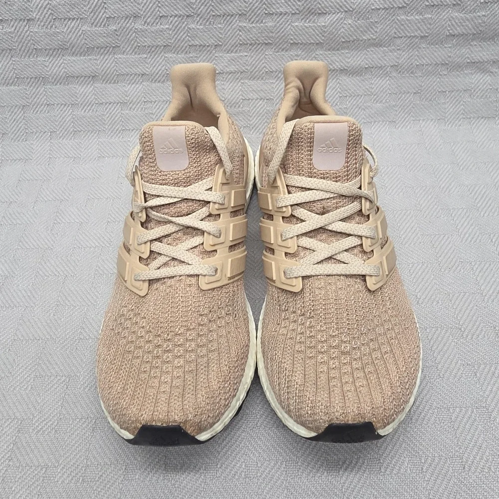 Adidas Ultra Boost 4.0 Ash Pearl Women Size 7.5 Beige BB6309 Running